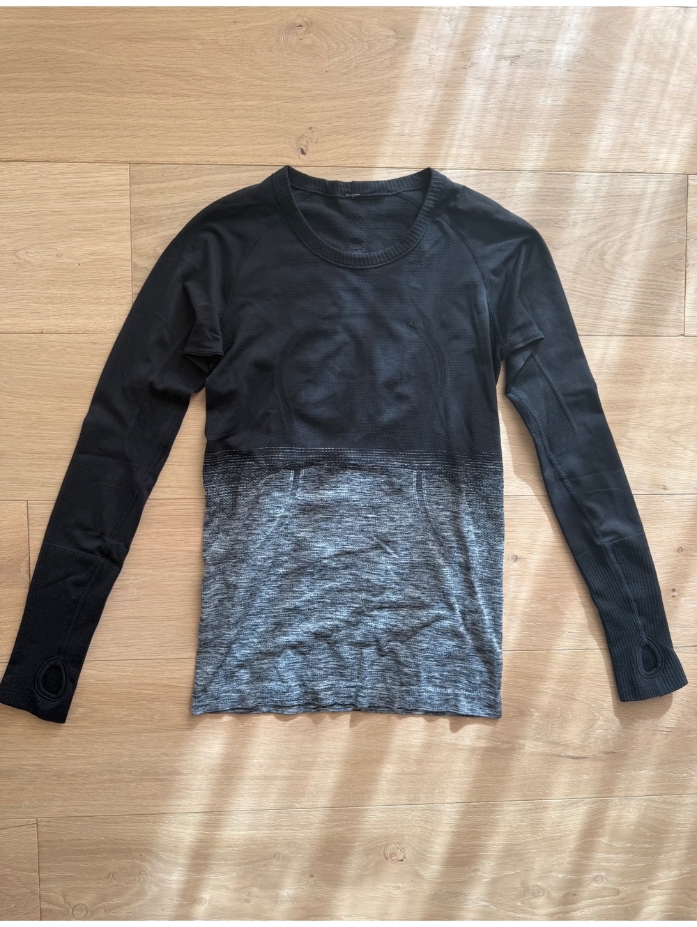 Lululemon Swiftly Tech Long Sleeve Crew Black White Black Size 6